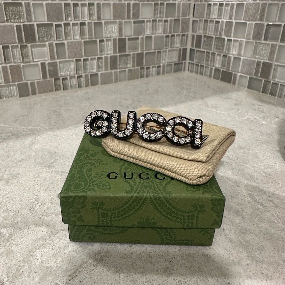 Gucci Black and Silver Crystal Hair Accessory